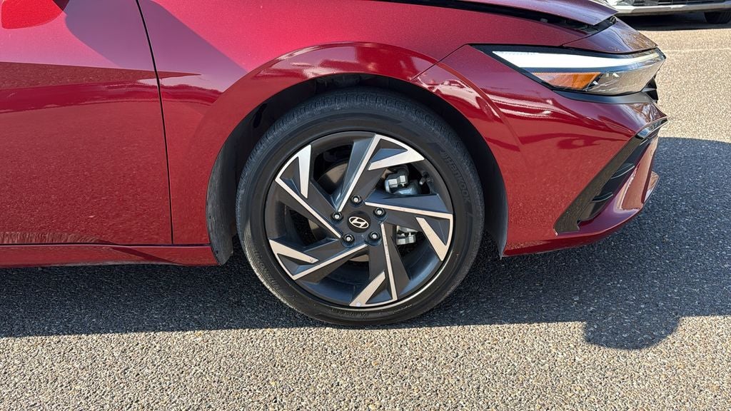 2024 Hyundai Elantra Hybrid Limited