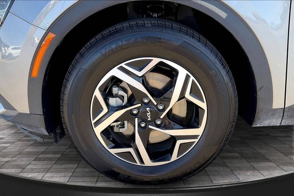 2025 Kia Sportage LX