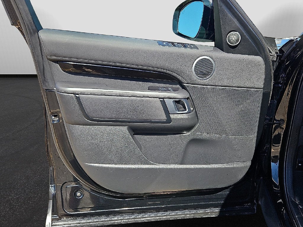 2024 Land Rover Discovery S