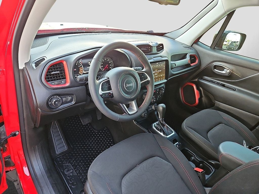 2023 Jeep Renegade Trailhawk