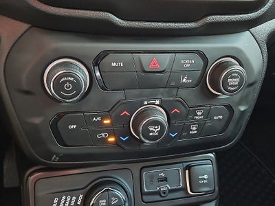 2023 Jeep Renegade Trailhawk