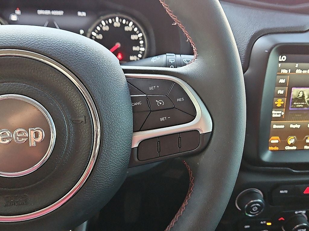 2023 Jeep Renegade Trailhawk