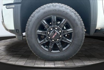 2025 GMC Sierra 2500 HD AT4