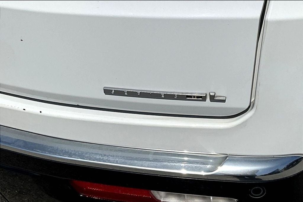 2023 Jeep Wagoneer L Series II