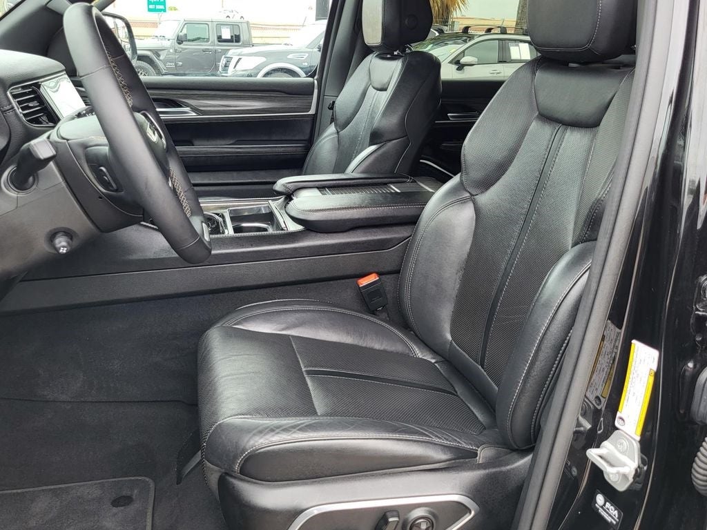 2023 Jeep Wagoneer Series III