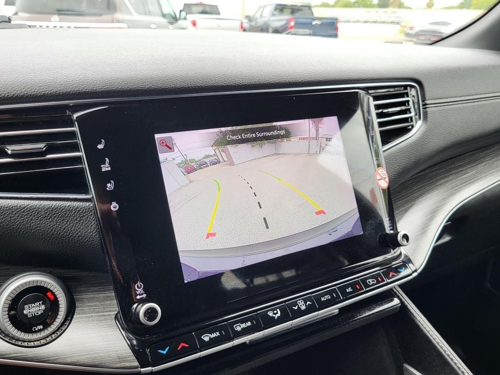 2023 Jeep Wagoneer Series III