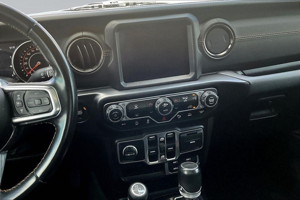 2022 Jeep Gladiator Overland