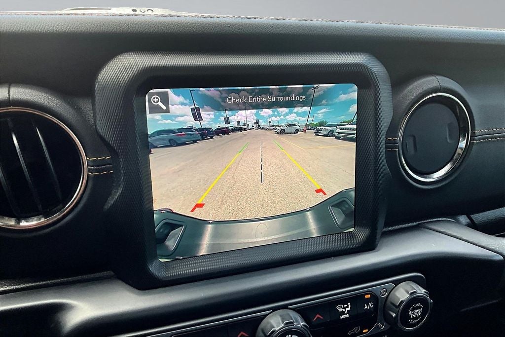 2022 Jeep Gladiator Overland