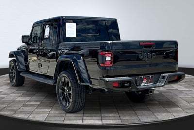 2022 Jeep Gladiator Overland