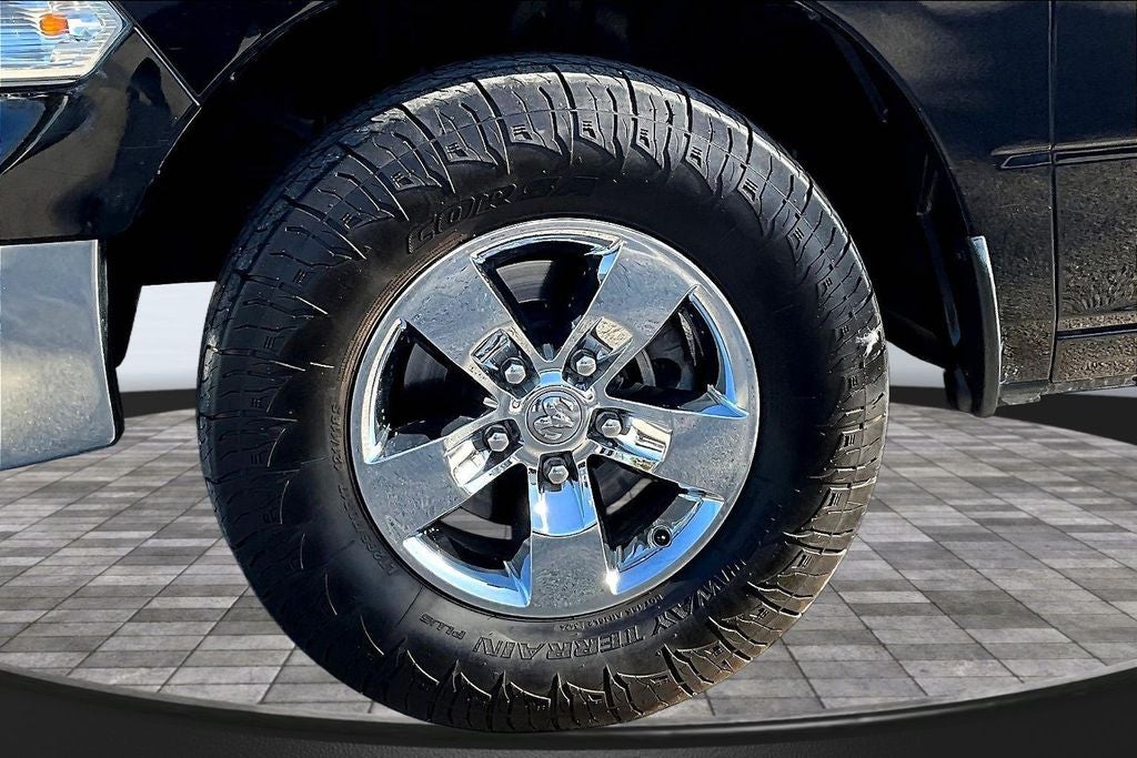 2024 RAM 1500 Classic SLT