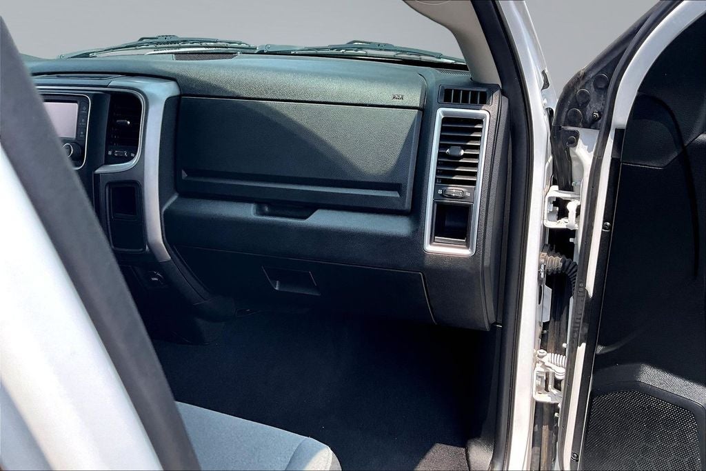 2024 RAM 1500 Classic SLT