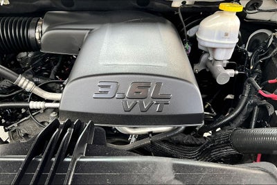 2024 RAM 1500 Classic SLT