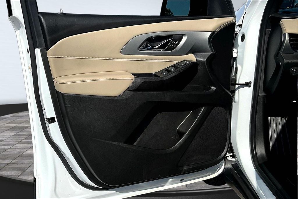 2022 Chevrolet Traverse LS