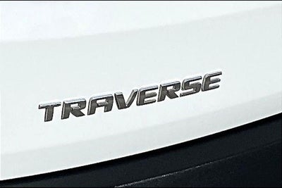 2022 Chevrolet Traverse LS