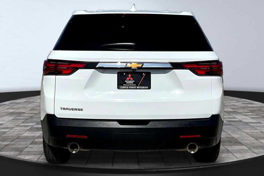 2022 Chevrolet Traverse LS