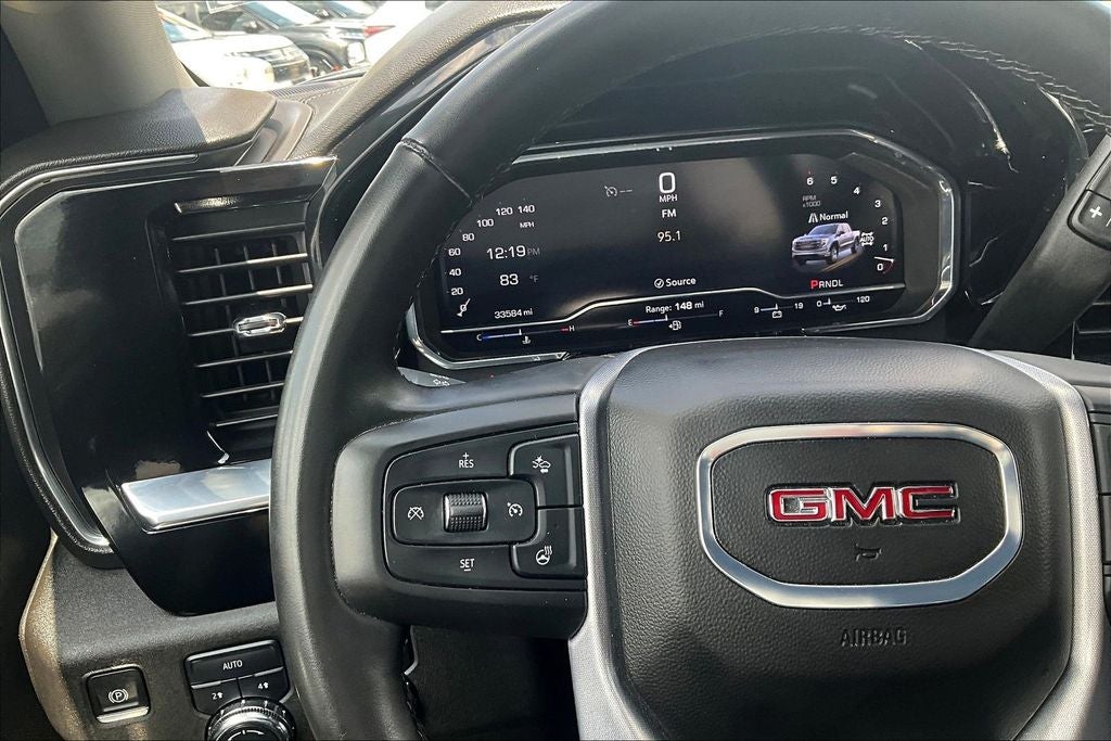 2025 GMC Sierra 1500 SLT