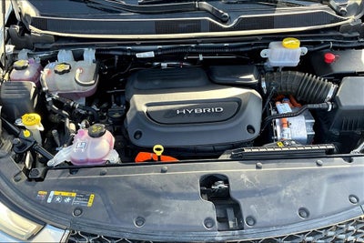 2023 Chrysler Pacifica Hybrid Touring L