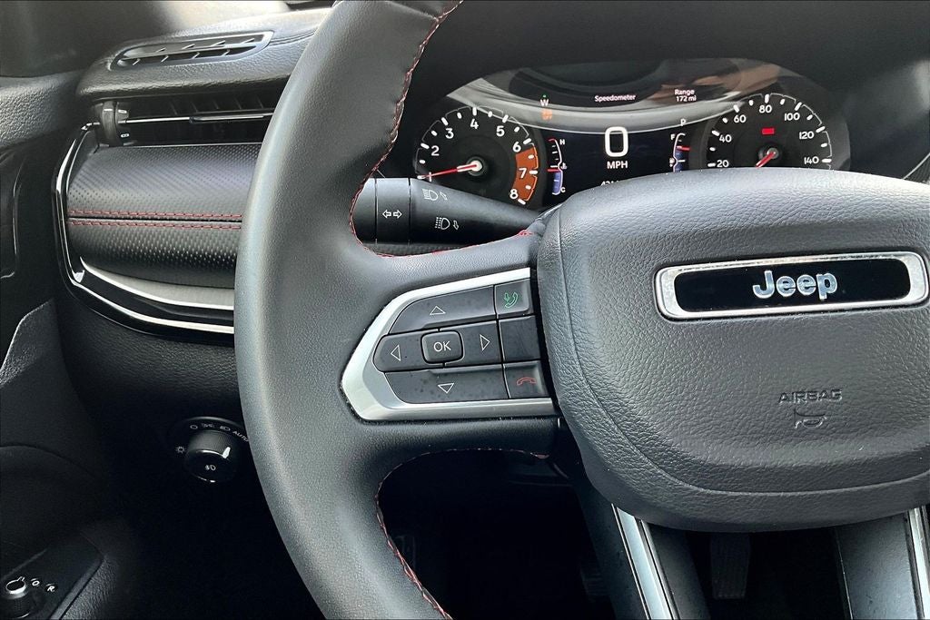 2025 Jeep Compass Trailhawk