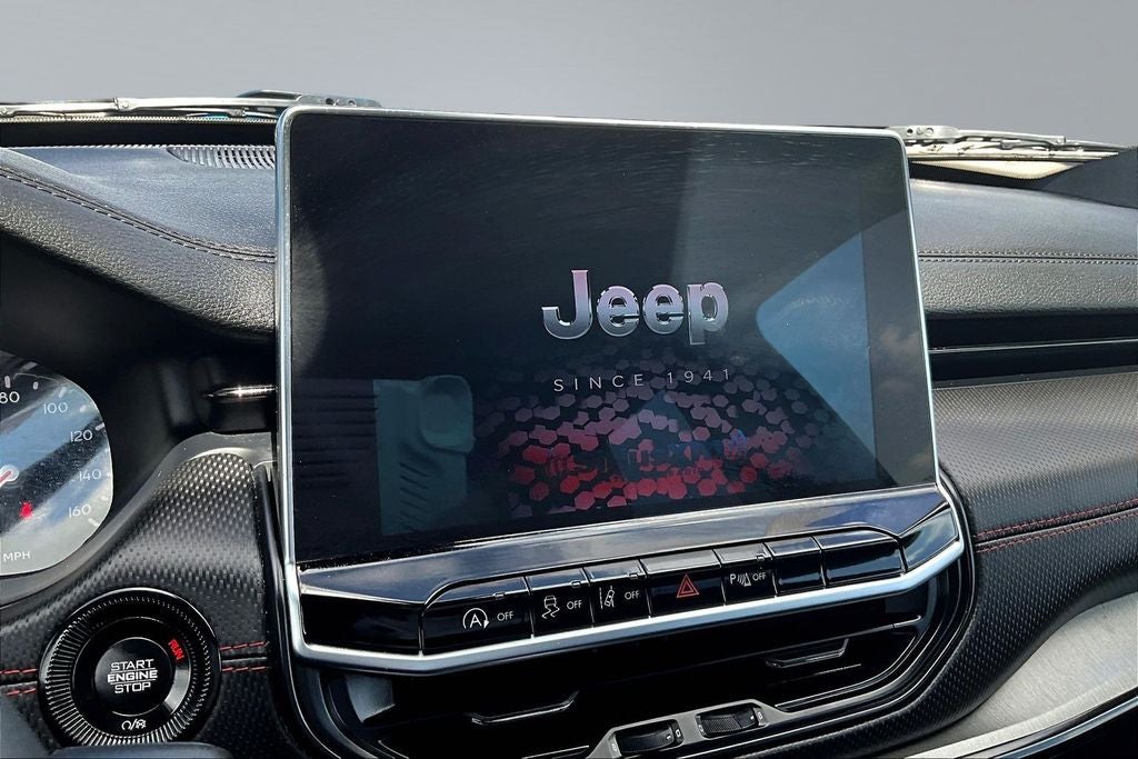 2025 Jeep Compass Trailhawk