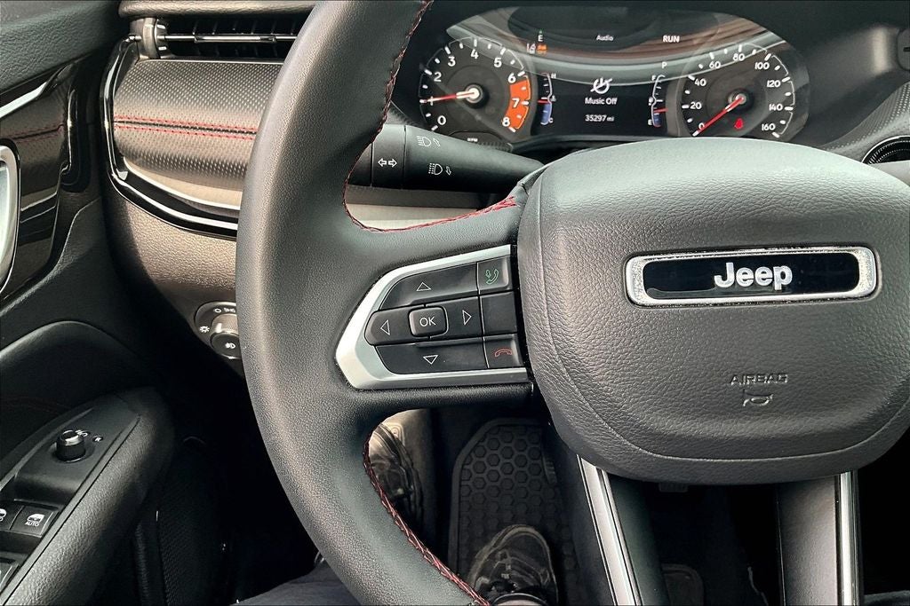2025 Jeep Compass Trailhawk