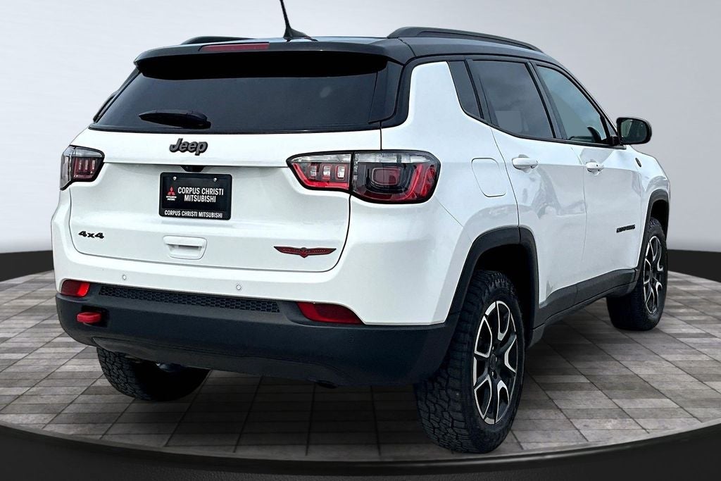 2025 Jeep Compass Trailhawk