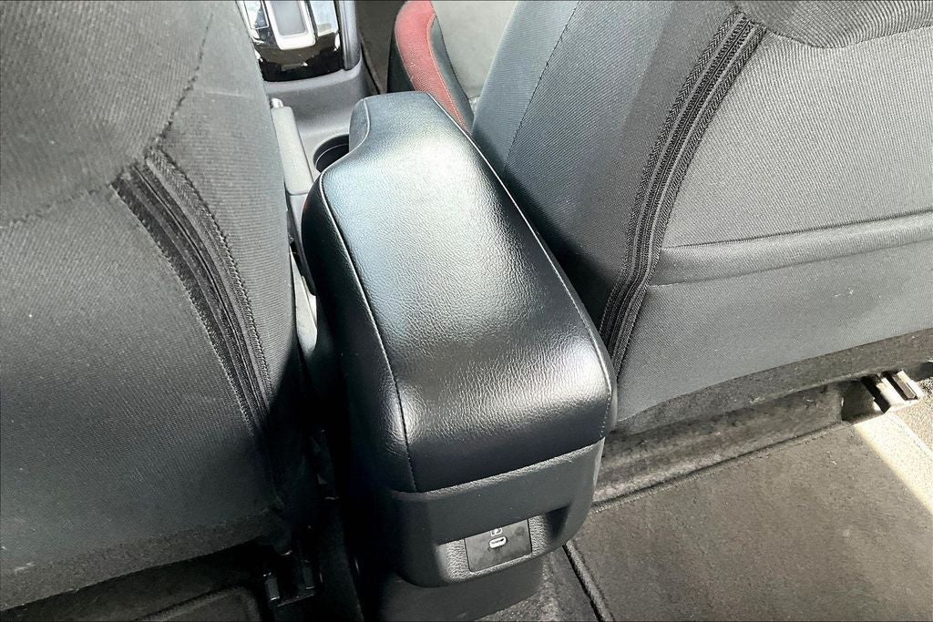 2024 Nissan Versa 1.6 SR