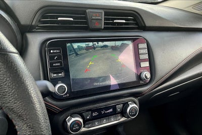 2024 Nissan Versa 1.6 SR