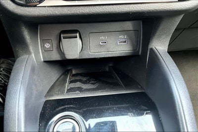 2024 Nissan Versa 1.6 SR