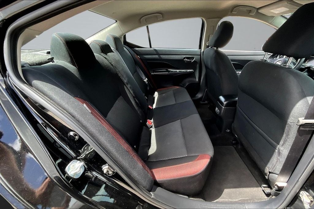 2024 Nissan Versa 1.6 SR