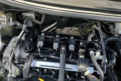 2024 Nissan Versa 1.6 SR