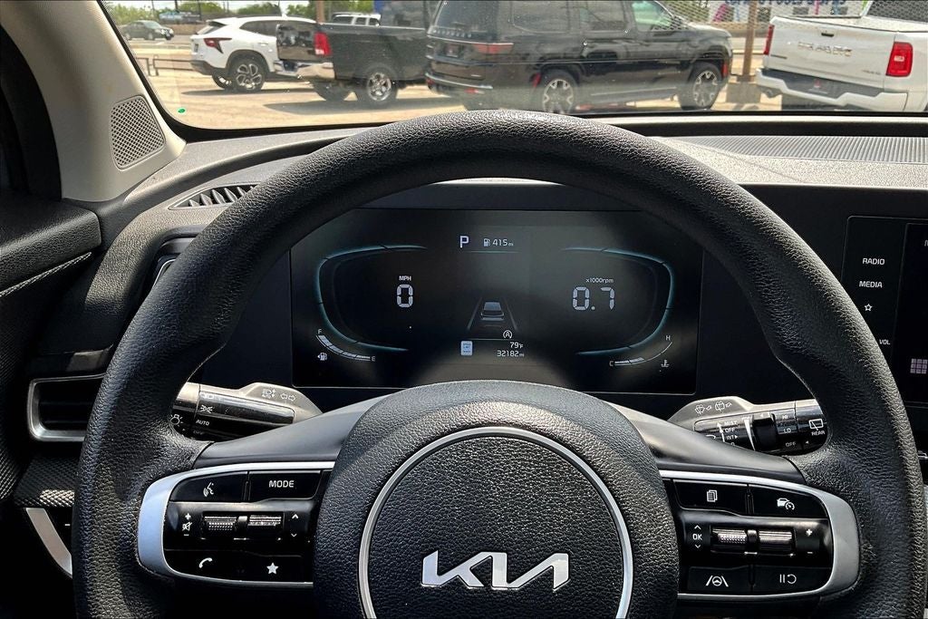 2025 Kia Sportage LX