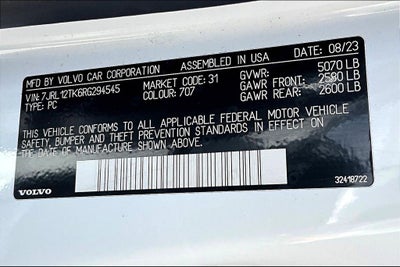 2024 Volvo S60 B5 Core Dark Theme