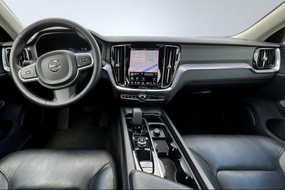 2024 Volvo S60 B5 Core Dark Theme