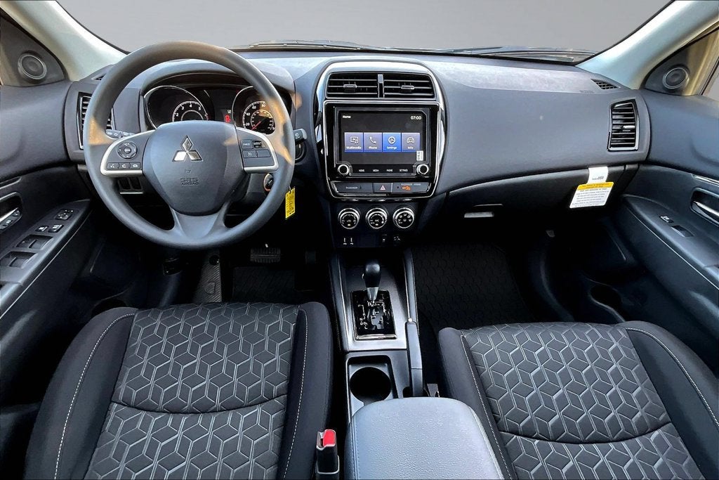 2027 Mitsubishi Outlander Sport 2.0 ES