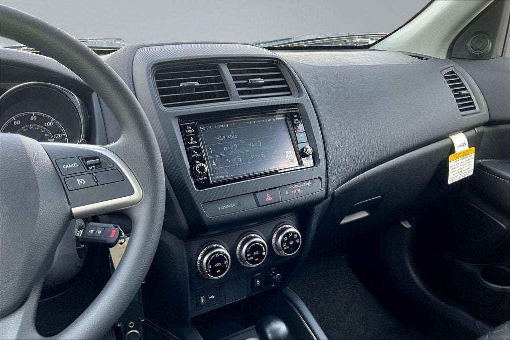 2027 Mitsubishi Outlander Sport Base
