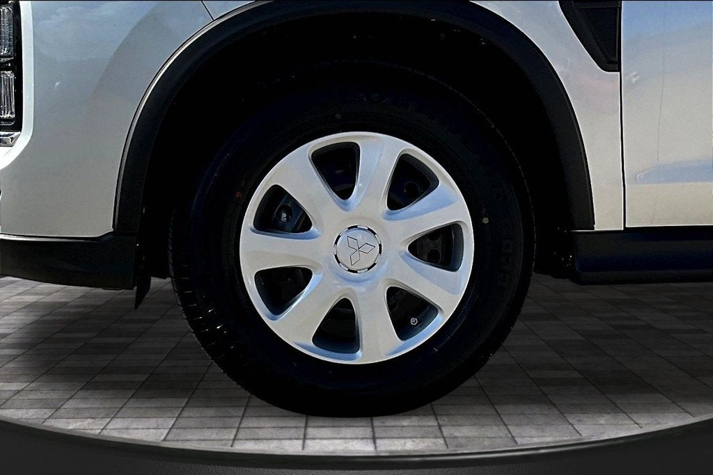 2027 Mitsubishi Outlander Sport Base