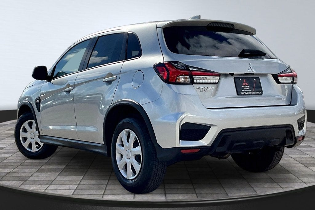 2027 Mitsubishi Outlander Sport Base