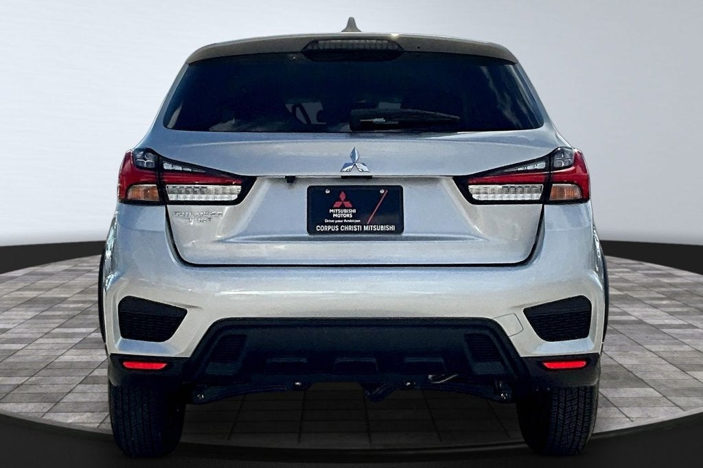 2027 Mitsubishi Outlander Sport Base