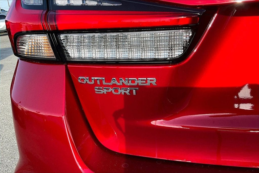 2027 Mitsubishi Outlander Sport 2.0 ES