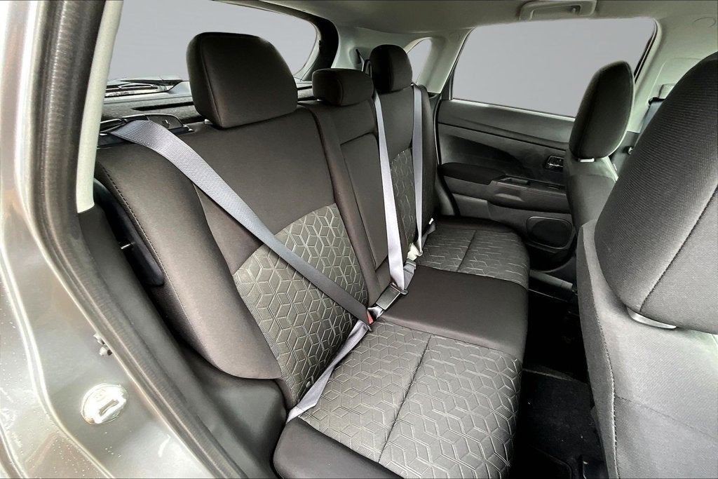 2027 Mitsubishi Outlander Sport 2.0 S