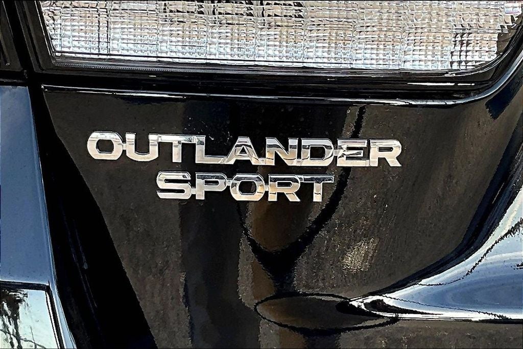 2027 Mitsubishi Outlander Sport 2.0 SE