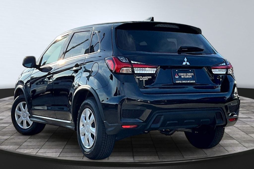 2027 Mitsubishi Outlander Sport 2.0 SE