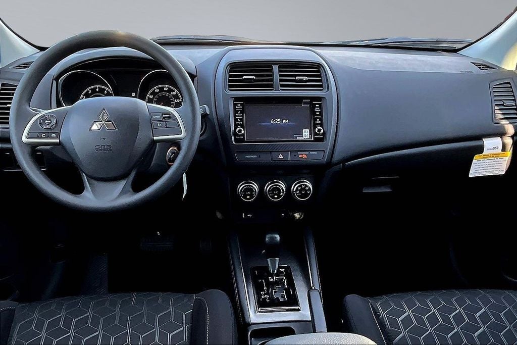 2027 Mitsubishi Outlander Sport 2.0 SE