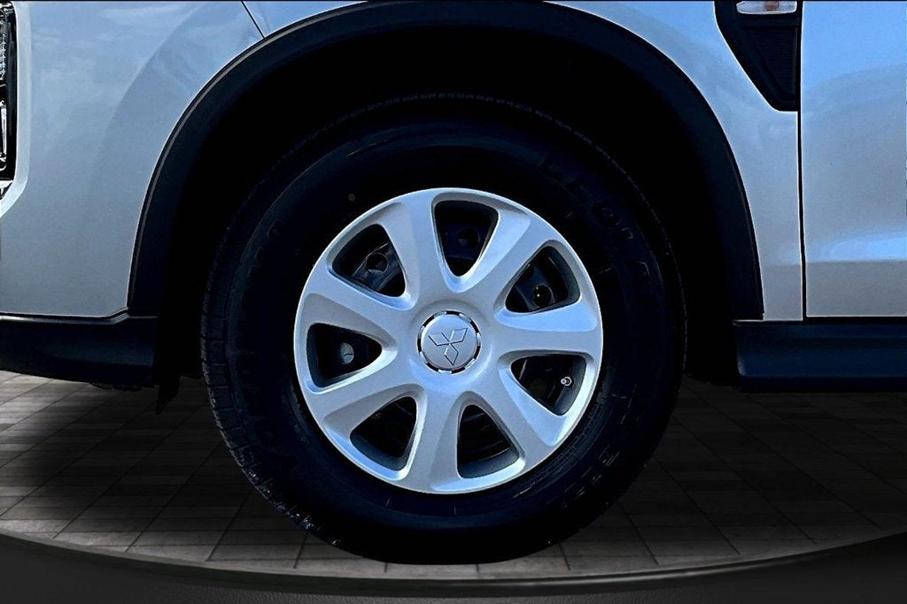 2027 Mitsubishi Outlander Sport Base