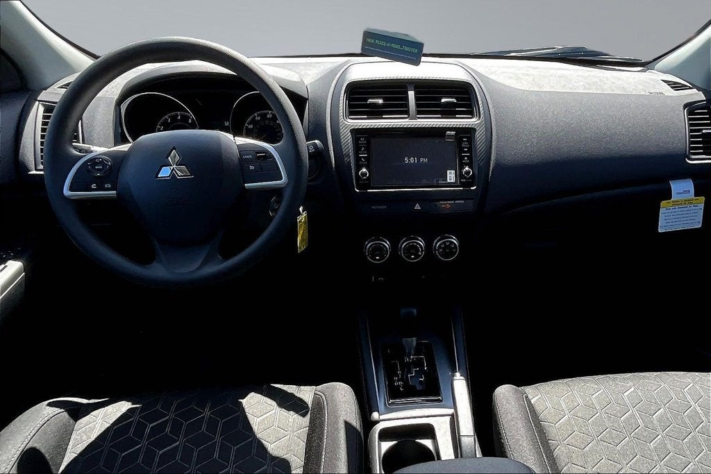 2027 Mitsubishi Outlander Sport Base