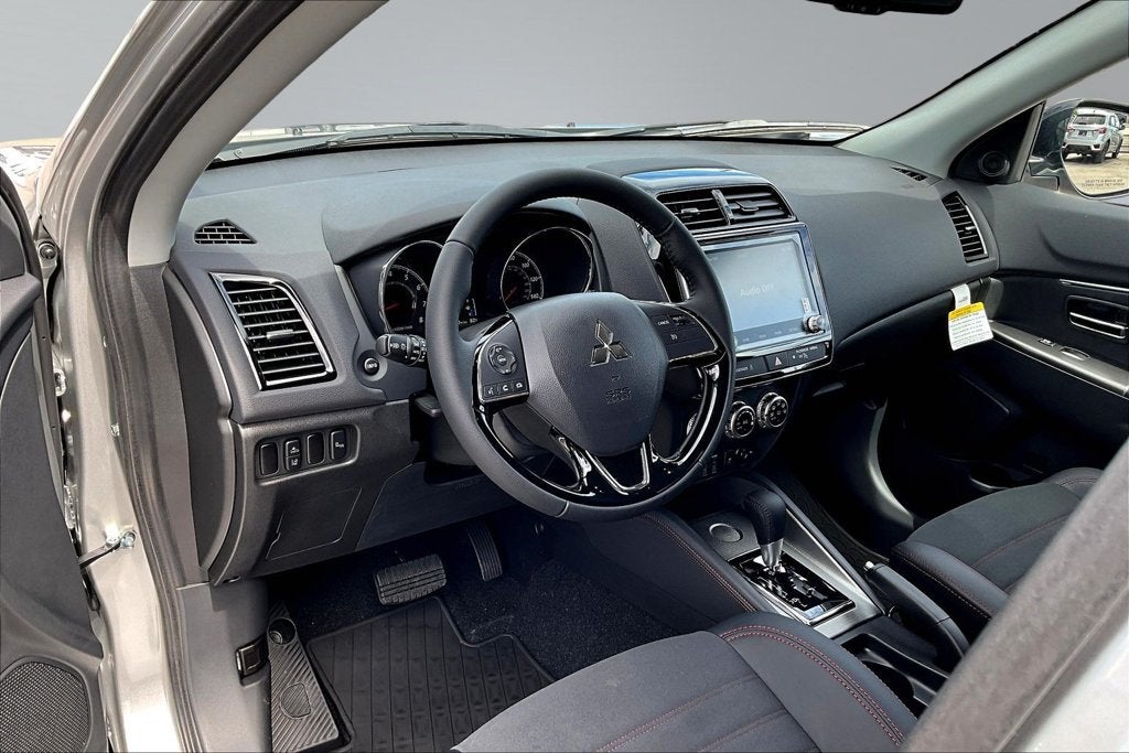 2027 Mitsubishi Outlander Sport 2.0 SE