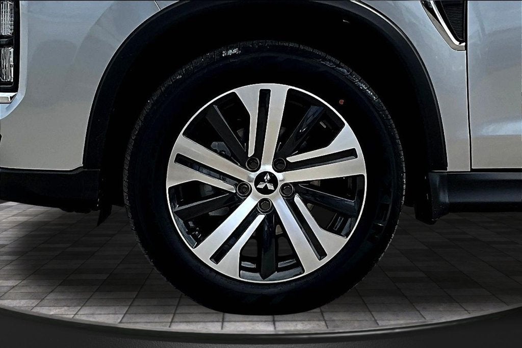 2027 Mitsubishi Outlander Sport 2.0 SE
