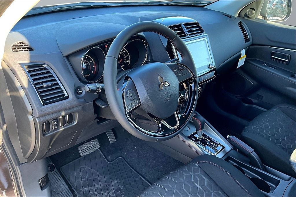 2027 Mitsubishi Outlander Sport 2.0 LE