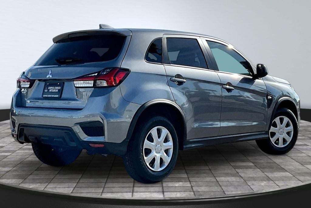 2027 Mitsubishi Outlander Sport Base