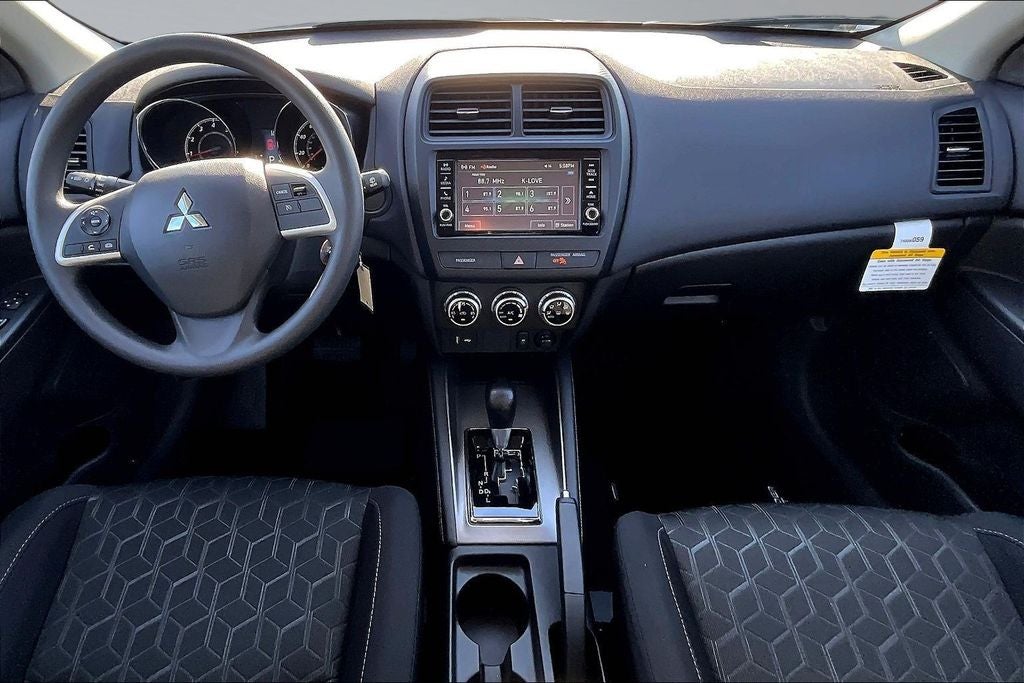 2027 Mitsubishi Outlander Sport Base